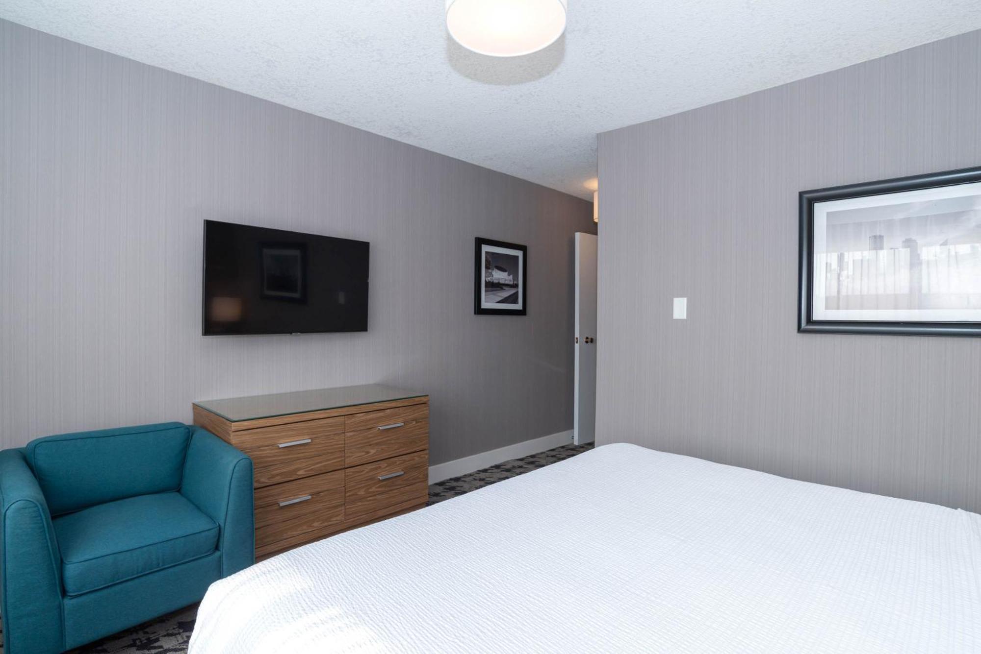 Sandman Hotel Edmonton West Exterior foto